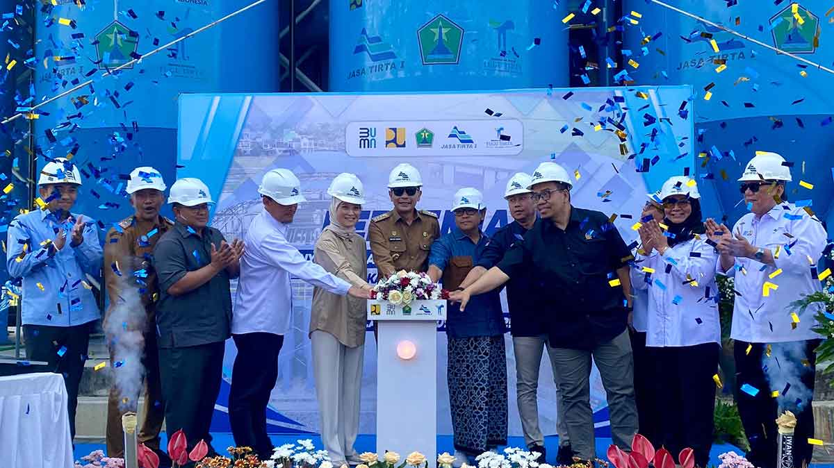 Wali Kota Malang saat peresmian SPAM Bango.
