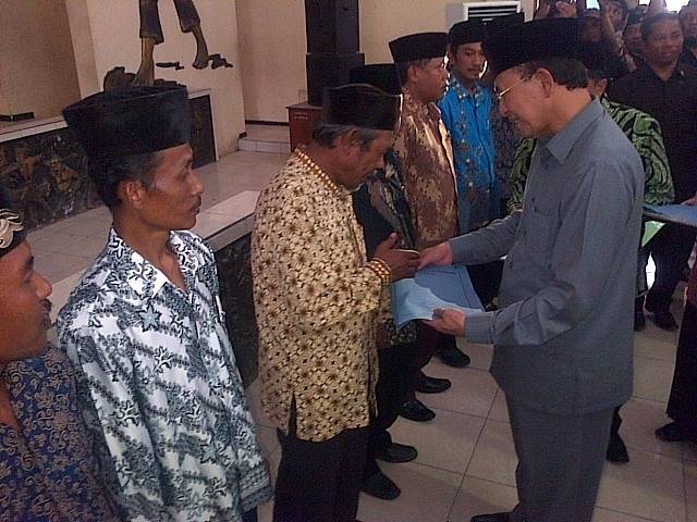 Menteri Agama Bantu Fasum Erupsi Kelud