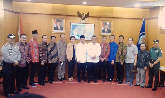 Rombongan DPR RI Komisi II lakukan kunjungan kerja (kunker) ke Kabupaten Bangkalan, di Aula Pemda Bangkalan, Rabu (30/05/2018). 