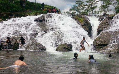 Sumber Maron, salah satu alternatif wisata pemandian air yang menyajikan pesona alam. Foto: majalahmalangtimur