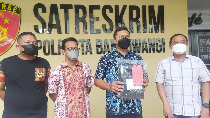 Kasatreskrim Polresta Banyuwangi Kompol Agus Sobarna Praja saat ungkap kasus.