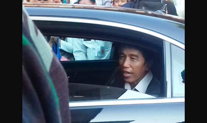 Presiden Joko Widodo saat berkunjung ke Situbondo. foto: BANGSAONLINE