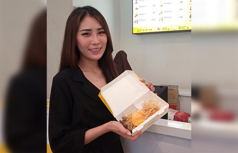 Salah satu pembeli yang memilih bumbu creamy japanese mentai.