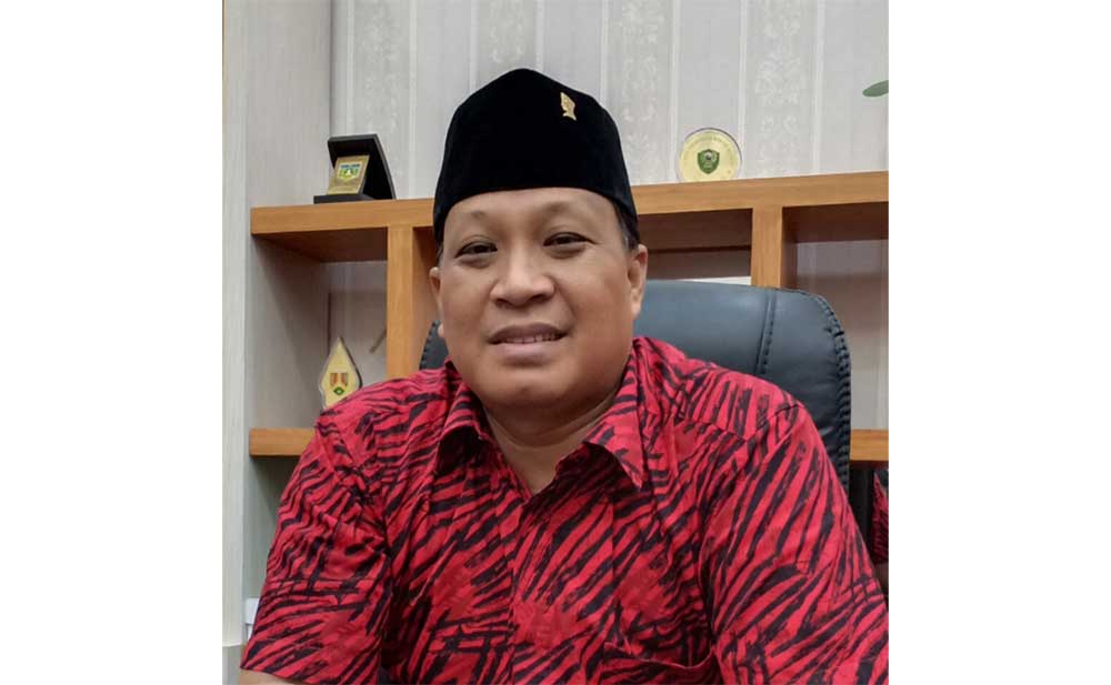 Muncul Spanduk Bergambar Alif-Mujid, Ketua PDIP Gresik: Turunkan