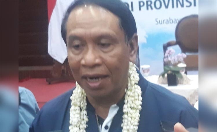 Dr. Zainudin Amali, Menpora RI dalam satu kegiatan di Surabaya. foto: dok.