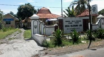 Balai Desa Klenang Lor. (Andi/BANGSAONLINE)