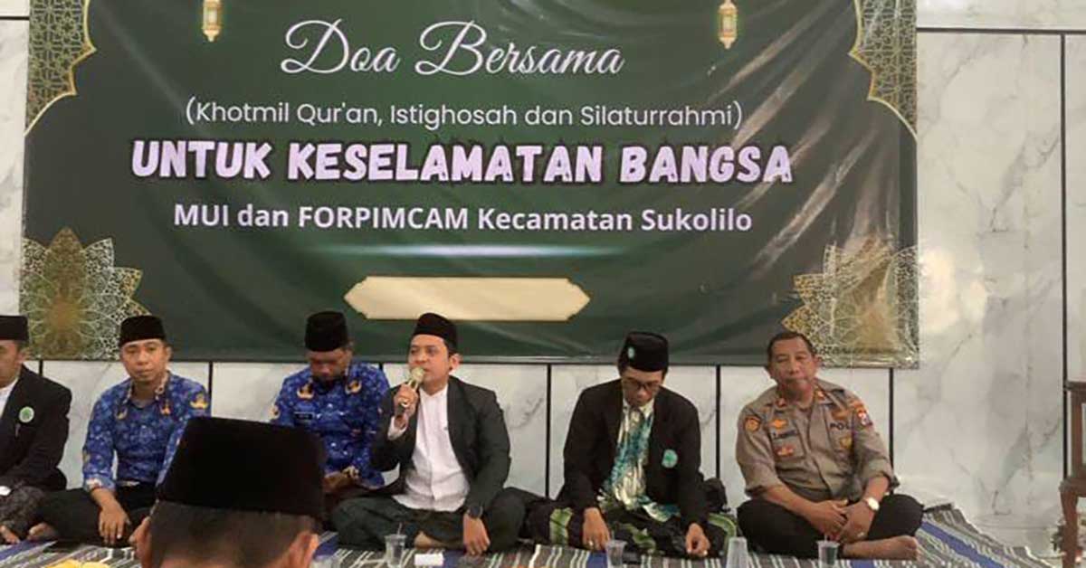 Doa bersama yang digelar MUI Sukolilo.