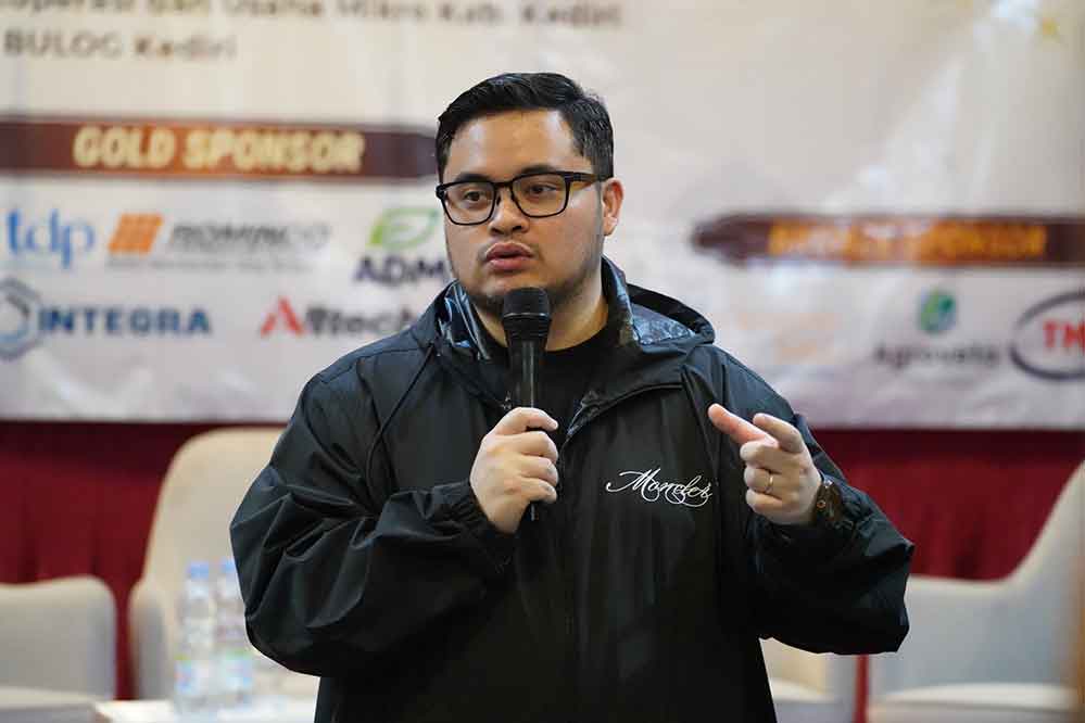 Bupati Kediri Hanindhito Himawan Pramana.