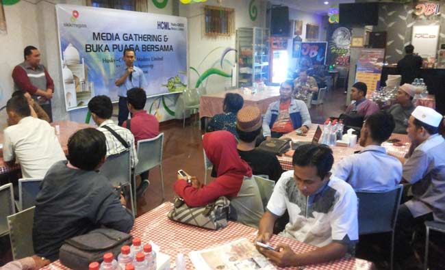 Suasana silaturrahmi HCML dengan awak media di Sumenep. foto: RAHMATULLAH/ BANGSAONLINE