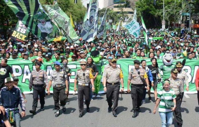 Usai Gelar Aksi Damai, Ribuan Bonek Pastikan Berangkat ke Bandung untuk Kawal Tuntutannya