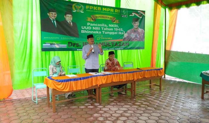 Ibnu Multazam Gelar Sosialisasi 4 Pilar Kebangsaan di Ponpes