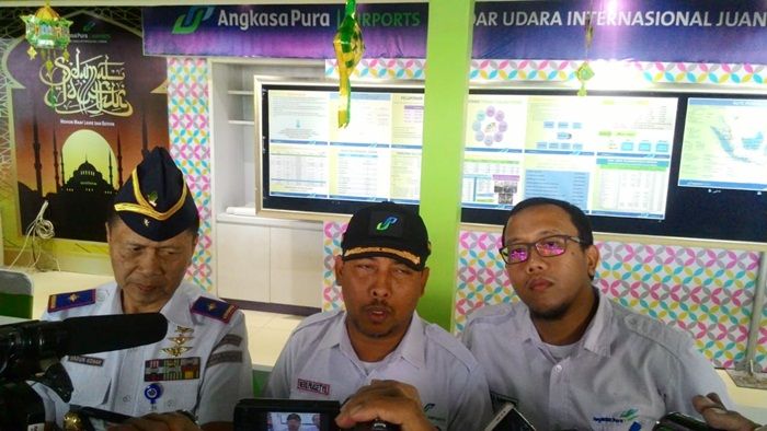 Jelang Libur Lebaran, Bandara Juanda Surabaya Siagakan Personil TNI 