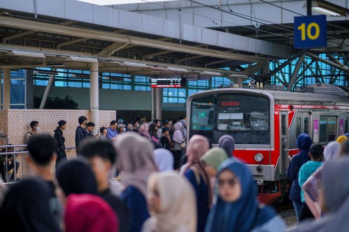 Isyarat Tarif KRL Naik Menguat, Dirut KCI: Kasihan Pemerintah