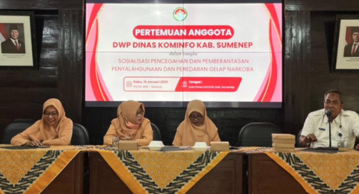 Dharma Wanita Diskominfo Sumenep dan BNNK Gelar Sosialisasi P4GN