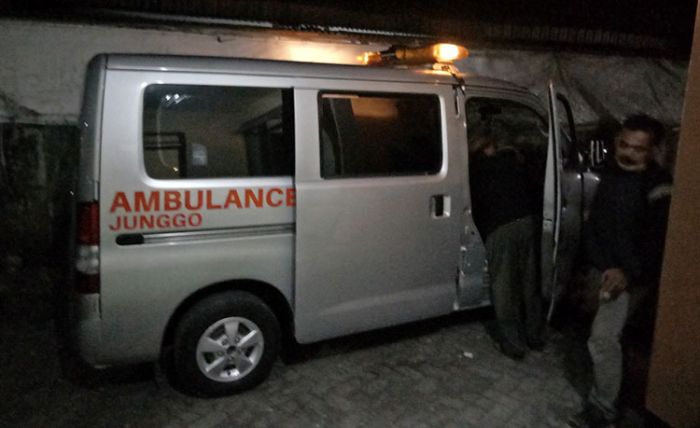 Jauh dari Pemakaman, Warga Dusun Junggo Urunan Beli Ambulans