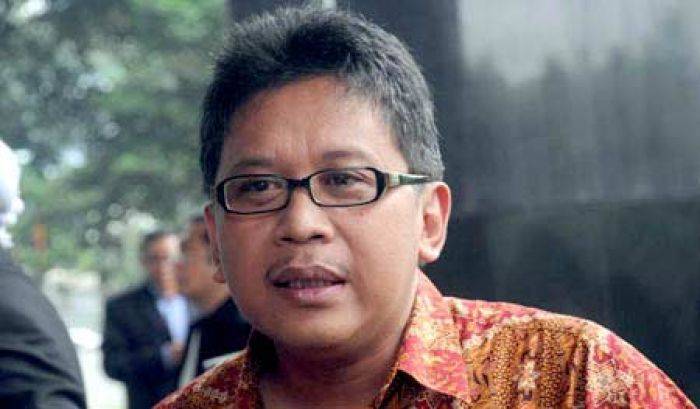 Ruhut: Disetir Hasto, PDIP Melempem di Sidang MKD