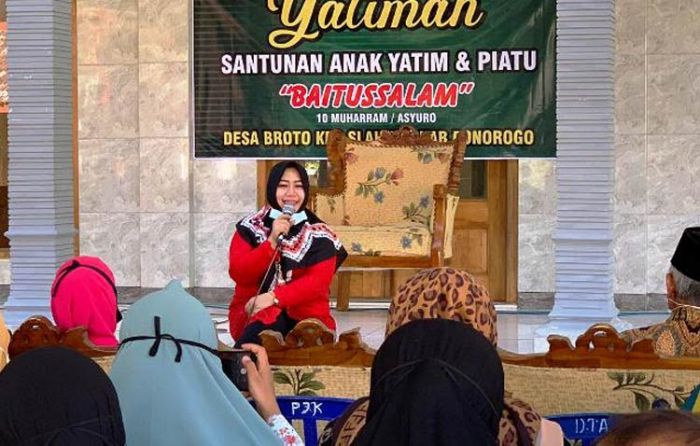 Beri Santunan Anak Yatim, Lisdyarita Berikan Pesan Moral dan Motivasi