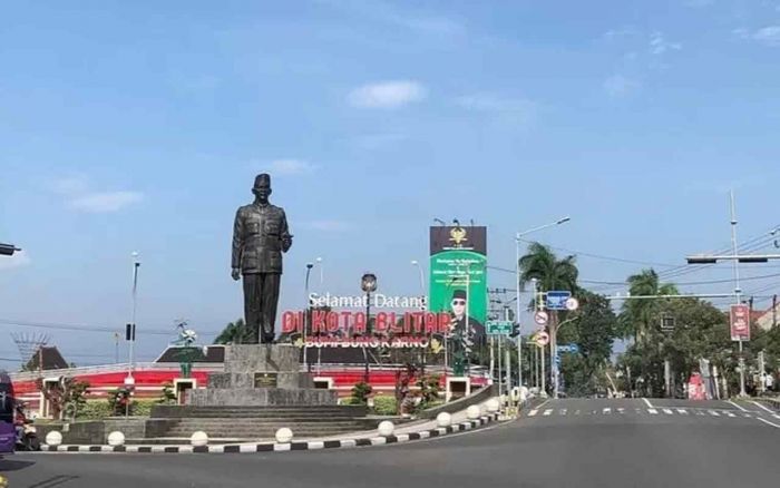 Cuaca Blitar Hari ini Jumat, 10 Januari 2025: Diperkirakan Berawan dengan Suhu 23-29 °C