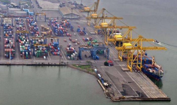 Terkait Penghentian Bongkar Muat Pelabuhan Tanjung Emas, Pelindo III Berupaya Mengurus Izin
