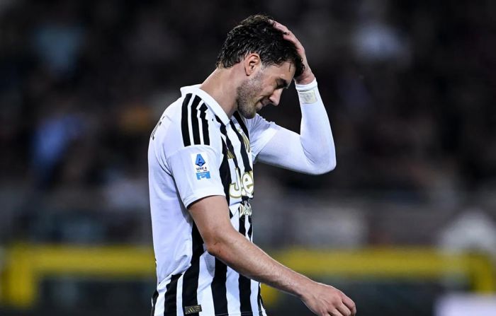 Vlahovic Resmi Tinggalkan Juventus Gratisan, Tiga Striker Ini Masuk Radar Buruan Bianconeri