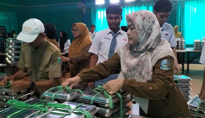 Terima MBG, Siswa SMAN 2 Batu Sampaikan Terima Kasih ke Presiden Prabowo
