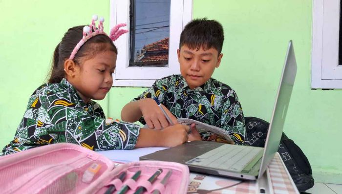 Wajib Belajar 13 Tahun Dimulai 2026, TK Masuk Kurikulum Nasional