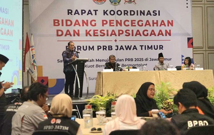 Rakor FPRB Jatim, Kalaksa BPBD Ajak Relawan Rancang Aksi Bermanfaat untuk Bulan PRB 2025