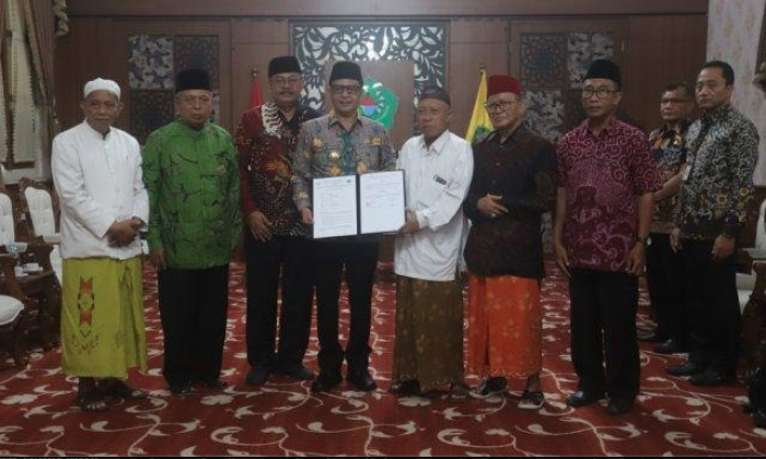 Pemkab Hibahkan Tanah untuk Pembangunan Kantor MWC NU Kecamatan Pamekasan