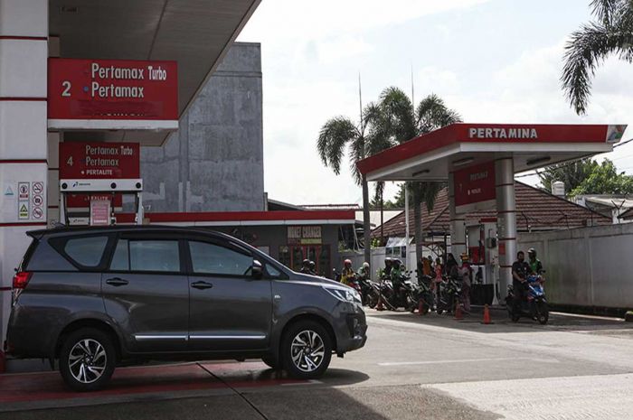 Prosedur BBM Campur Etanol Terlalu Prematur, Toyota Buka Suara! Prosedur BBM Campur Etanol Terlalu Prematur, Toyota Buka Suara!