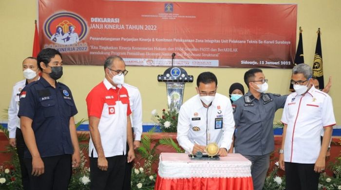 Satker Pemasyarakatan Korwil Surabaya Deklarasikan Pelayanan PASTI dan BerAKHLAK