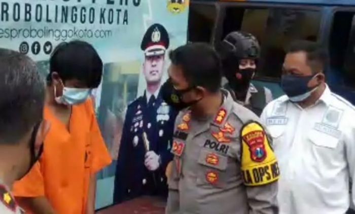 ​Sopir MPU Penyenggol Polisi Probolinggo Hingga Jatuh, Terancam 15 Tahun Penjara