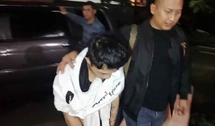 Ditangkap Kasus Curanmor, Residivis Narkoba di Surabaya Nangis