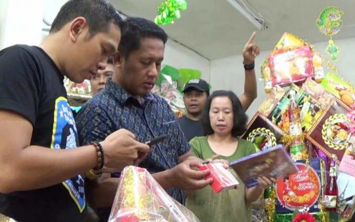 Toko Parcel di Wali Kota Mustajab Dirazia Tim Satgas Pangan Polrestabes Surabaya