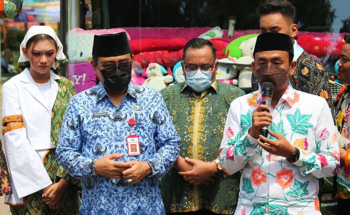 Gebyar Batik Pamekasan 2022, Pemkab Road Show Pakai Bus dengan Branding Batik ke Jawa-Bali