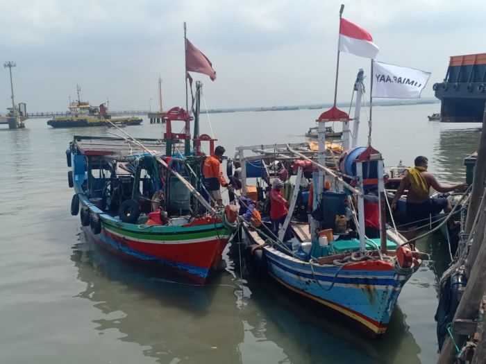 Tangkap Ikan Pakai Jaring Trawl, 3 Kapal Nelayan Diamankan Satpolairud Polres Gresik
