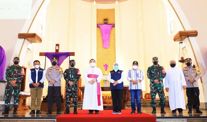 Pastikan Paskah Berjalan Kondusif, Forkopimda Jatim Tinjau Gereja Katedral di Surabaya dan Malang