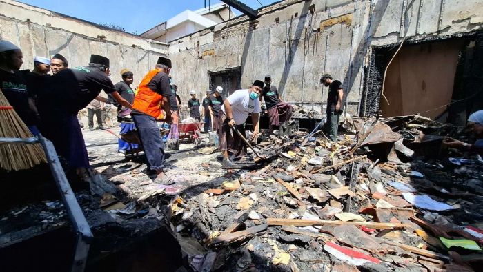 Kejari Surabaya Terima 6 SPDP Kasus Pembakaran Gedung Grahadi dan Polsek Tegalsari