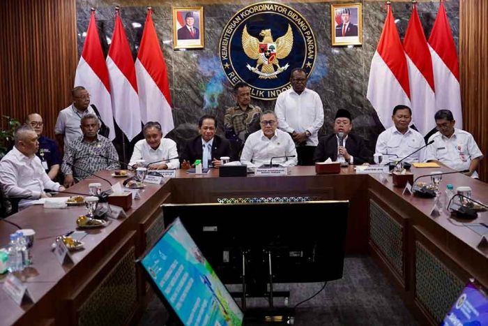 Nusron Wahid Akan Teken Persetujuan Substansi RTRW Papua Selatan untuk Dukung Swasembada Pangan Nusron Wahid Akan Teken Persetujuan Substansi RTRW Papua Selatan untuk Dukung Swasembada Pangan