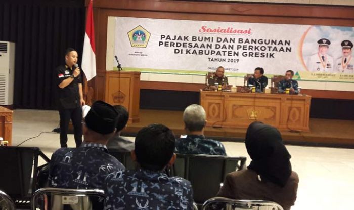 Kejari Gresik Gembleng Kades agar Tak Korupsi PBB 2P