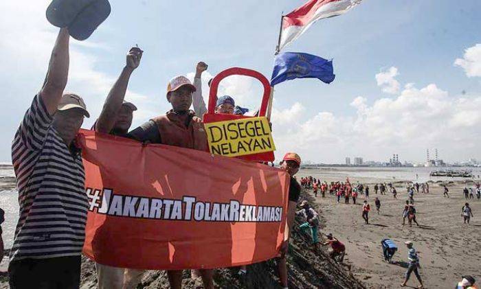 JK Minta Reklamasi Teluk Jakarta Distop, Ahok: Dasar Hukumnya Mana?