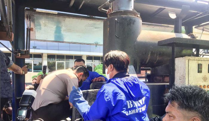 Polda Jatim Musnahkan Kokain 22,8 Kg Temuan di Sumenep