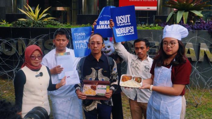 Dugaan Korupsi Haji 2025 Capai Rp305 Miliar, Menag Nasaruddin Klaim sudah Diklarifikasi Dugaan Korupsi Haji 2025 Capai Rp305 Miliar, Menag Nasaruddin Klaim sudah Diklarifikasi