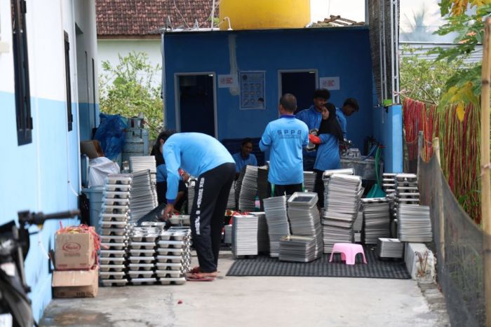 Bupati Jember Ancam Cabut Izin Pengelola MBG Usai Kasus Keracunan di Umbulsari