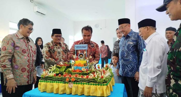 Resmikan Dapur SPPG Bilaporah, Bupati Bangkalan Tegaskan Pemenuhan Gizi Masyarakat
