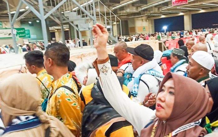 Padatnya Jalur Mina, Ning Lia DPD RI Bagikan Tips Aman Jika Terpisah dari Rombongan Haji
