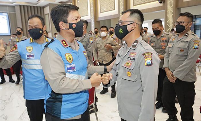 Kapolri Beri Penghargaan Anggota Polda Jatim Pendidikan Perwira, Kapolda: Kami Bangga