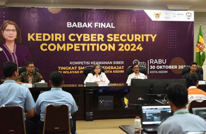 Pj Wali Kota Kediri Motivasi Peserta Grand Final Kediri Cyber Security Competition