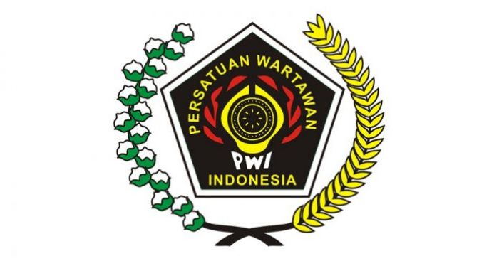 Konferensi PWI Jatim, Akhmad Munir versus Eko Widodo