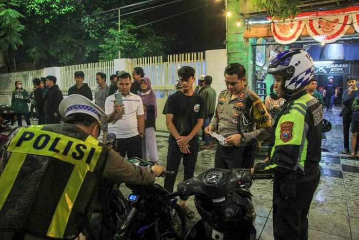 Dua Pekan Operasi Keselamatan Semeru 2023, Polrestabes Surabaya Tilang 72.520 Pengendara