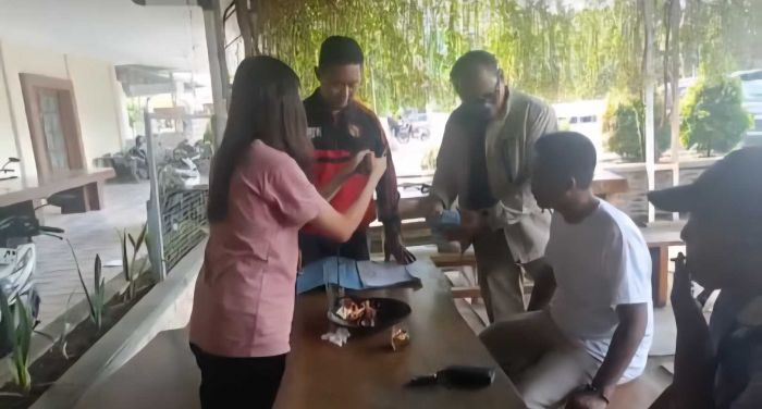 2 Oknum Wartawan di Probolinggo Diamankan Diduga Usai Peras Pengusaha Tambak Udang